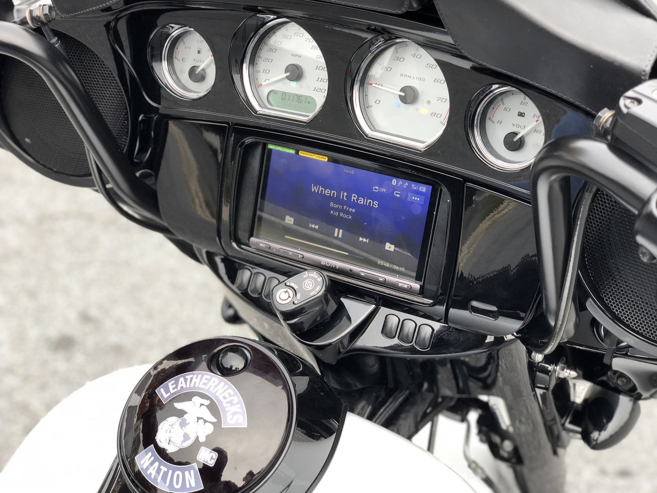 Bagger Custom Sound System BAGGER AUDIO INSTALLATION — RHYNO AUDIO WORKS